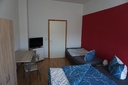 Kommerzielles Mehrbettzimmer
